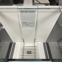 Mettler Toledo XS205 Dual Range Analytical Balance with Printer image 3